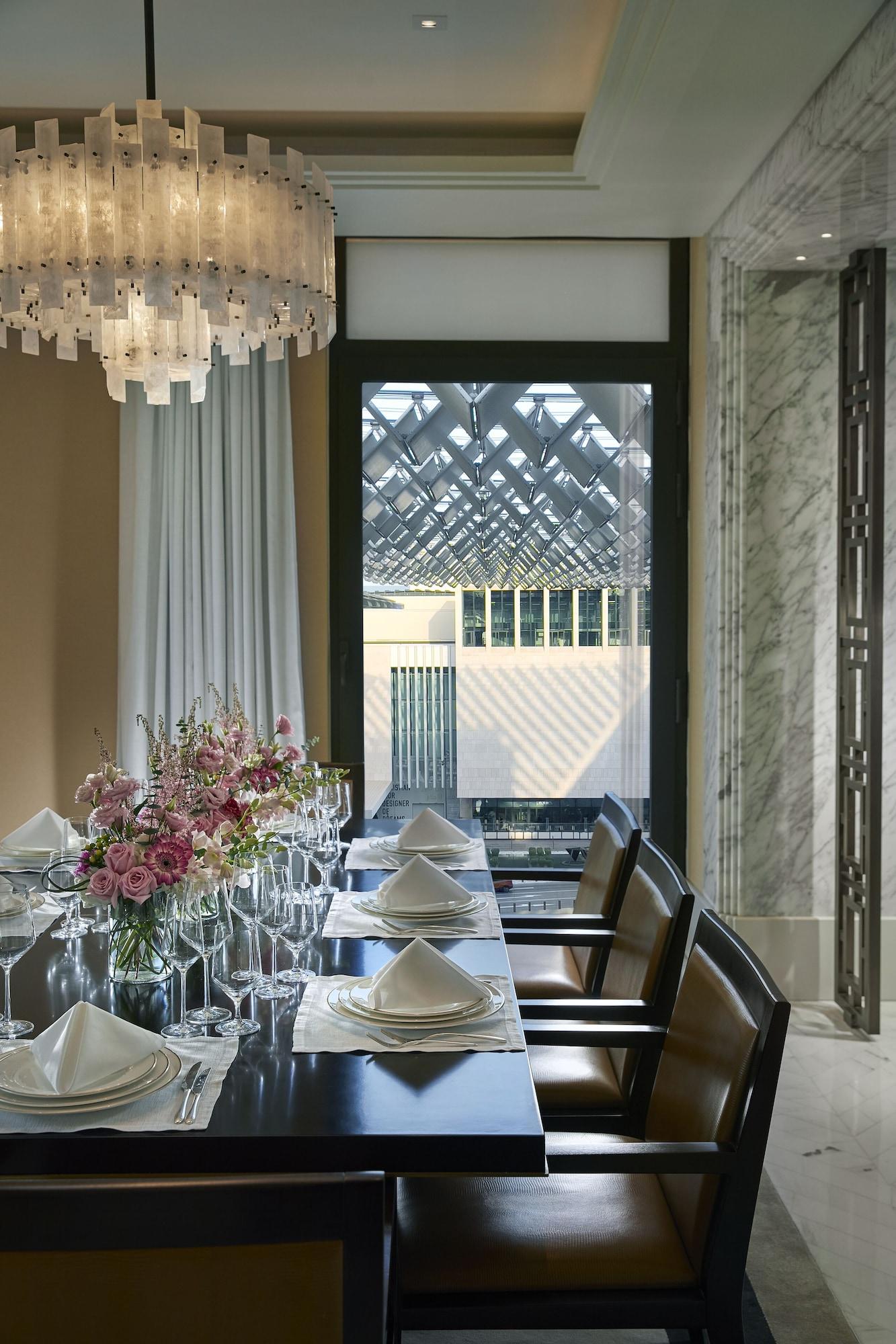 Mandarin Oriental, Doha Hotel Buitenkant foto The interior of the restaurant
