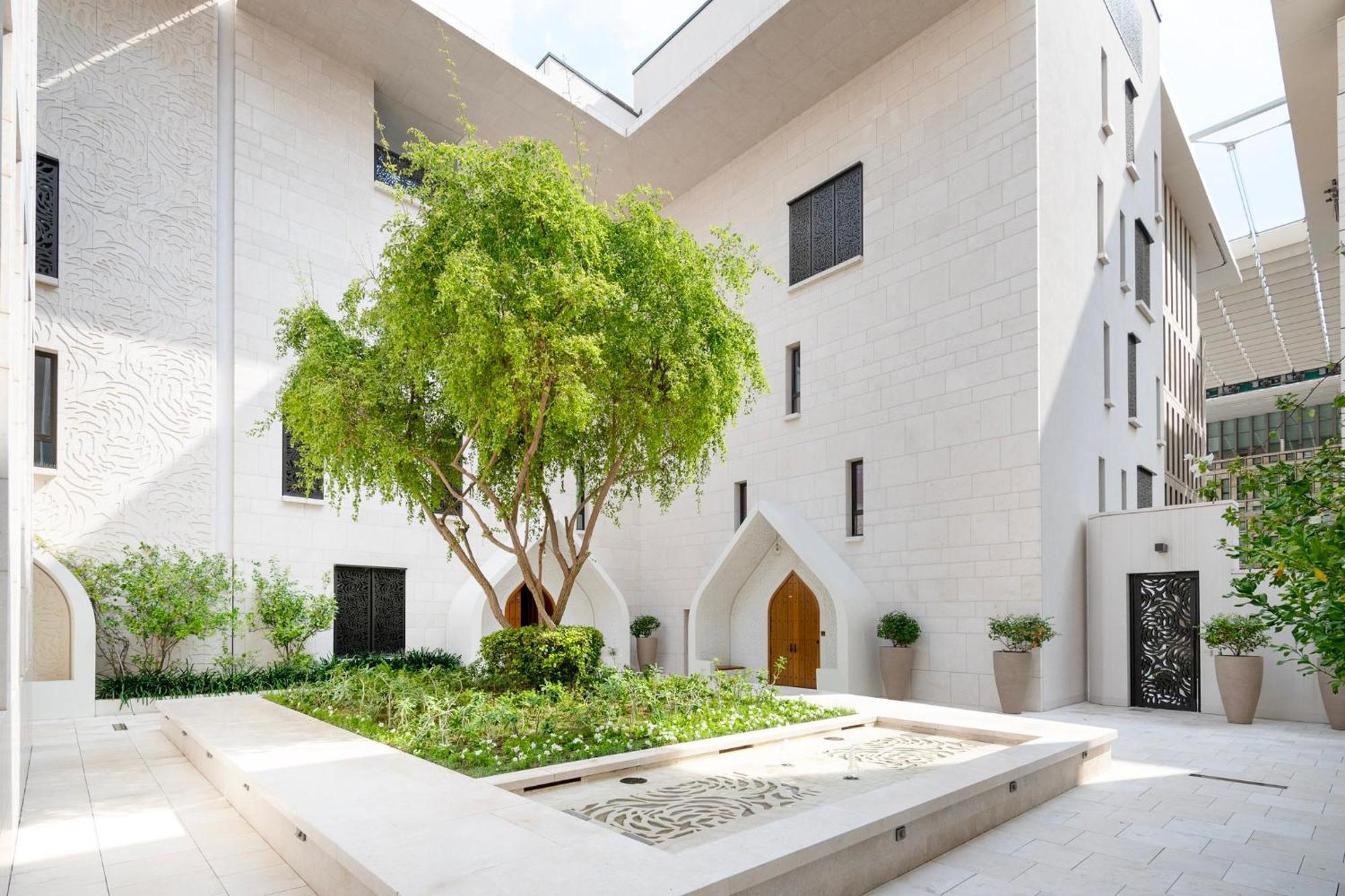 Mandarin Oriental, Doha Hotel Buitenkant foto The courtyard of the new building
