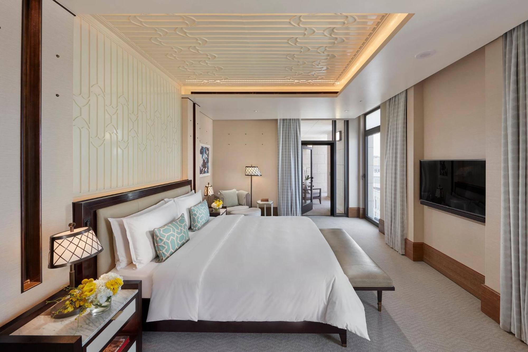 Mandarin Oriental, Doha Hotel Buitenkant foto A bedroom at the hotel