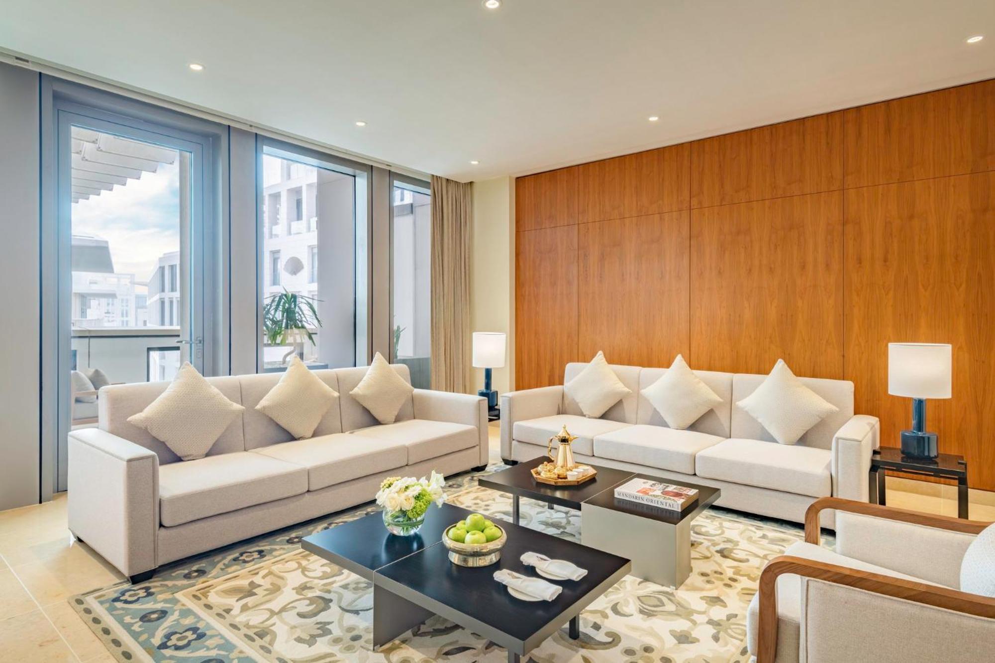 Mandarin Oriental, Doha Hotel Buitenkant foto Living room